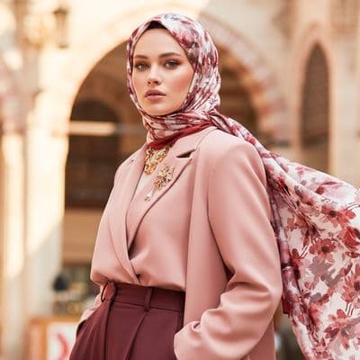 İthal İpek Saten Eşarp Kırmızı